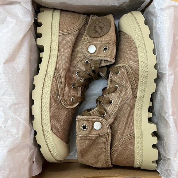 NWB Palladium Baggy Shoes Sz 8.5 - Picture 5 of 6